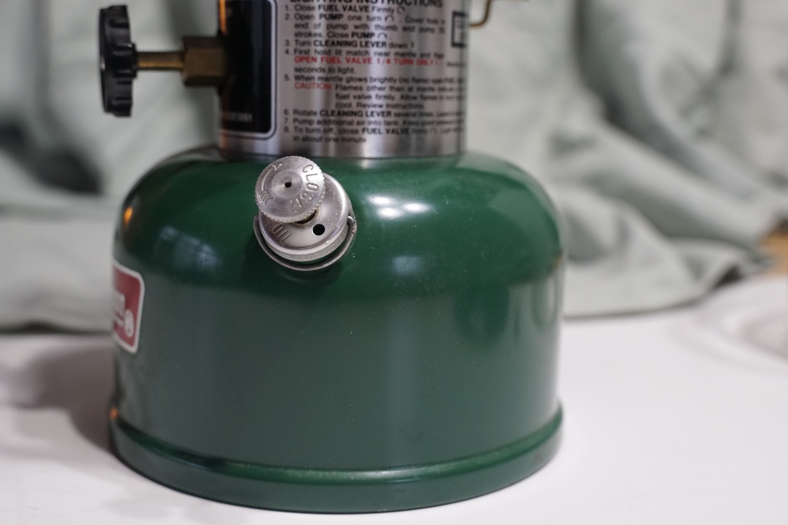Coleman lantern 1982 Model 220K