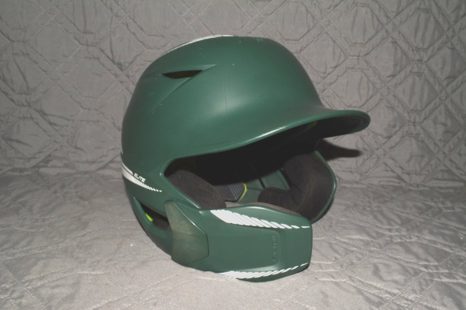 Easton Elite Max Batting Helmet M/L Green Jaw Guard Baseball Softball