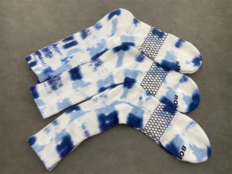 Bombas Honeycomb Calf Sock Men Performance Size L 3 Pairs Tie-dye blue