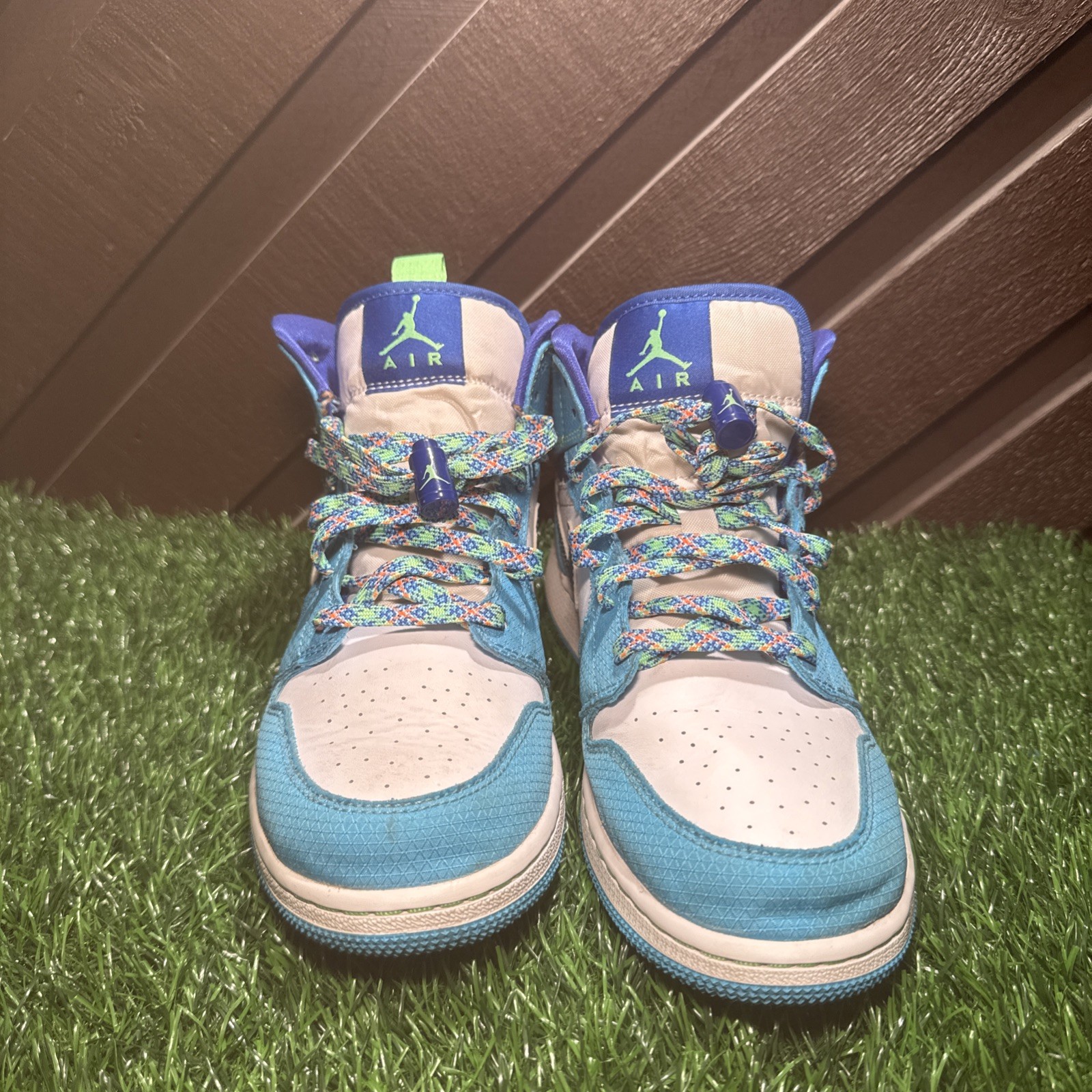 GS Air Jordan 1 Mid SE Sprite Size 7y DA8010-400