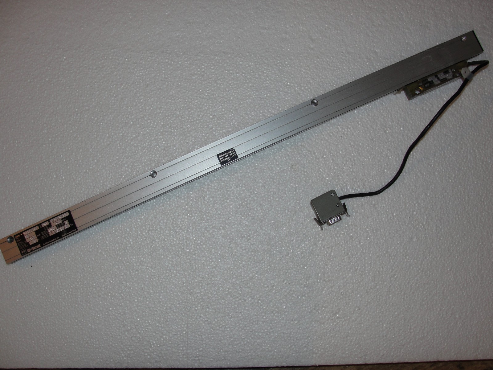 RSF-Electronik MSA 654 520mm 0,04 Int. +15V Linear Encoder Nr. 081-0269660105