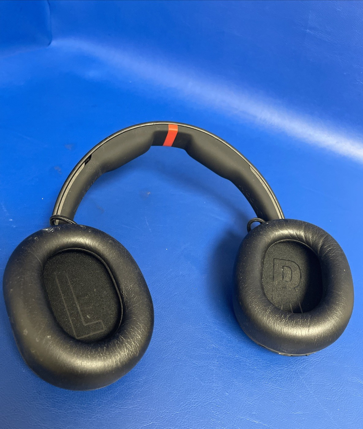 USED Poly Voyager Surround 85 UC Wireless Headset - USB Adapter Not Included