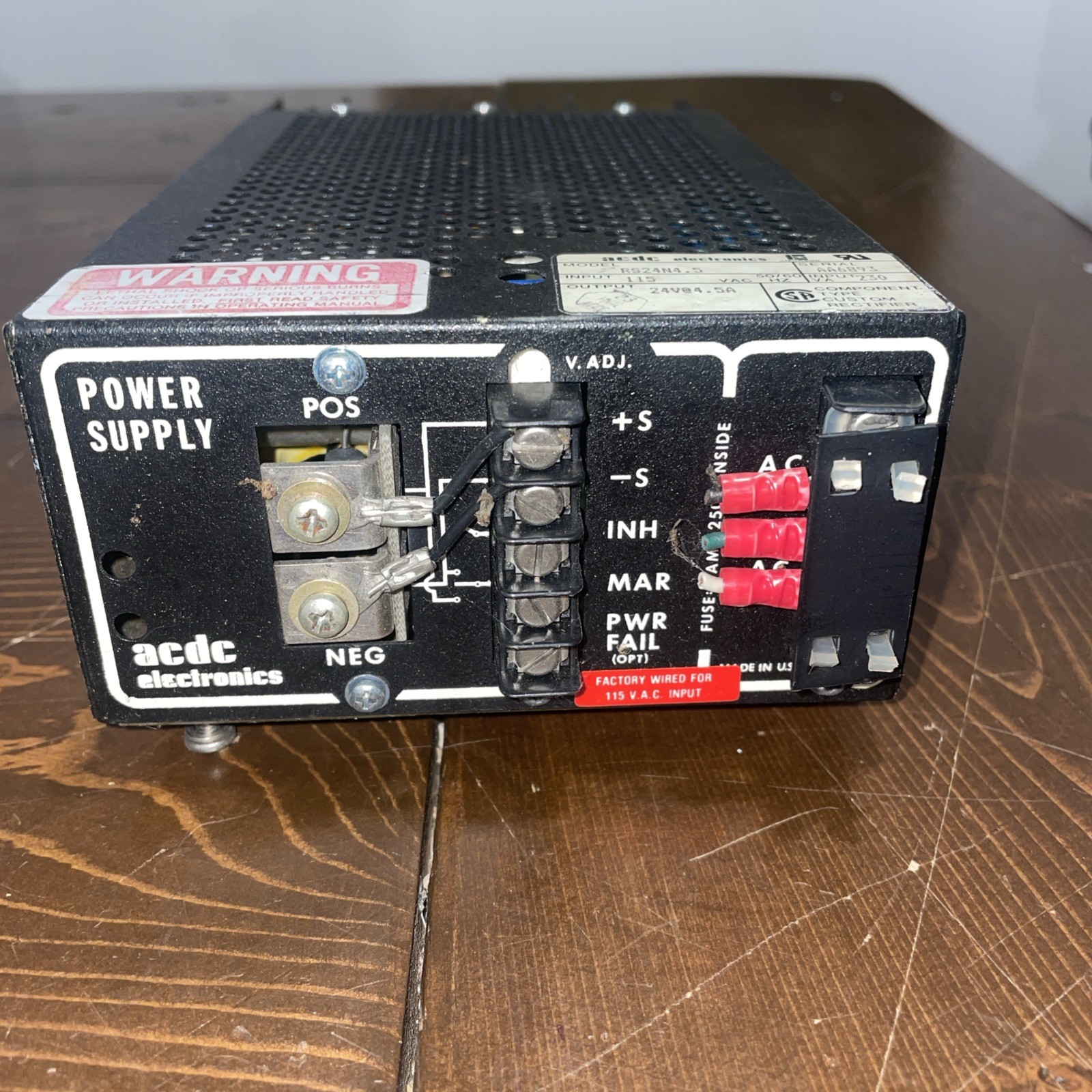 ACDC Electronics RS24N4.5-185 Power Supply