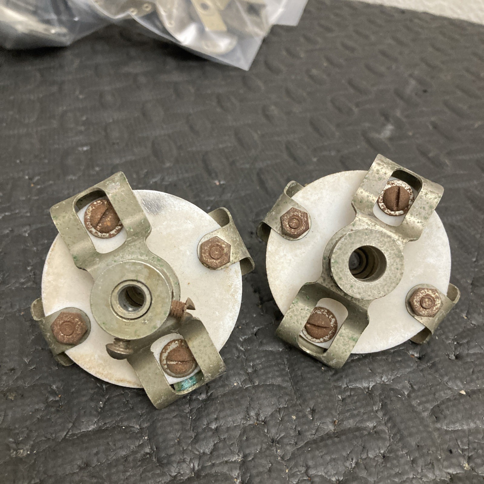 Teflon Insulated Shaft Coupler for Capacitor 1/4”x3/8”