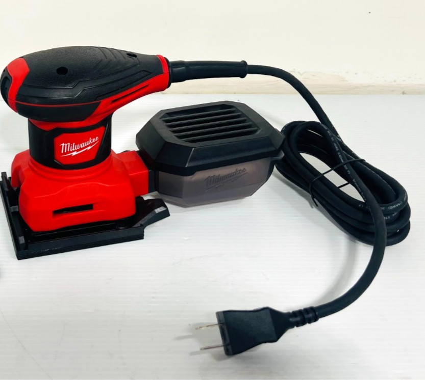 Milwaukee 6033-21  Electric 1/4" Sheet Palm Sander***NO SANDPAPER***