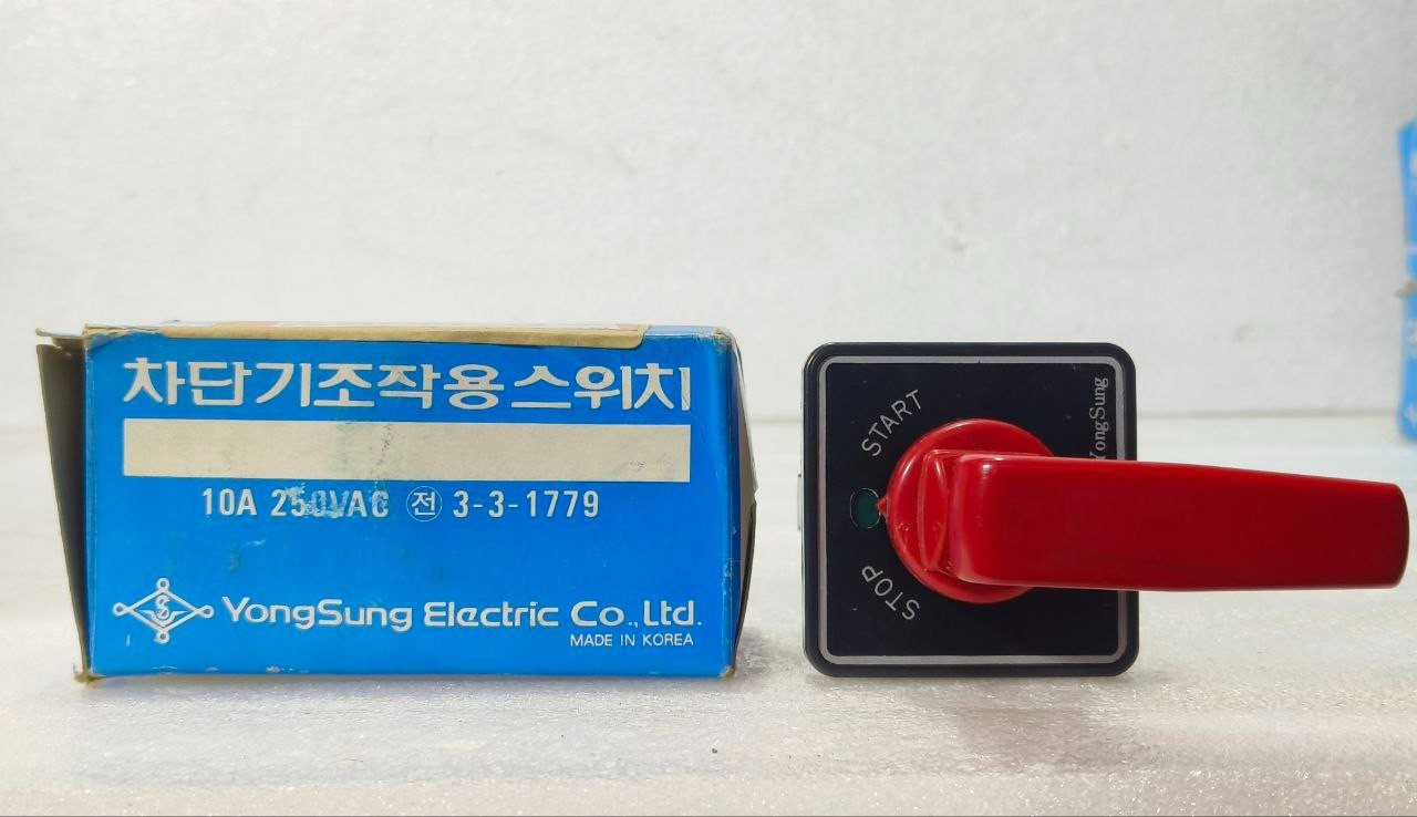 NEW 🆕 YONGSUNG CIRCUIT BREAKER CONTROL SWITCH 10A 250VAC 3-3-1779  MAX 600V