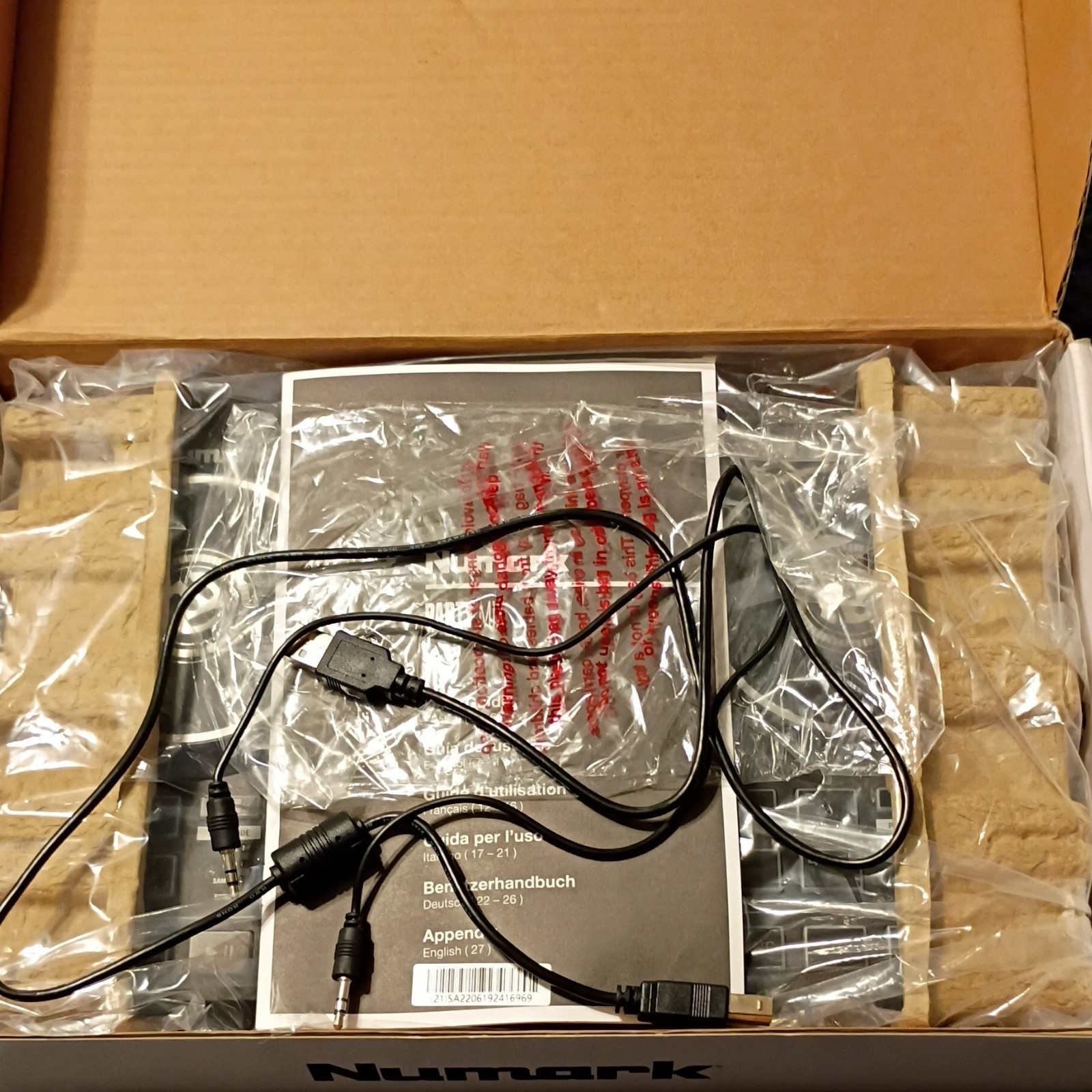 Numark Party Mix DJ Controller, Built-in Light Show, Mixer, USB, Software