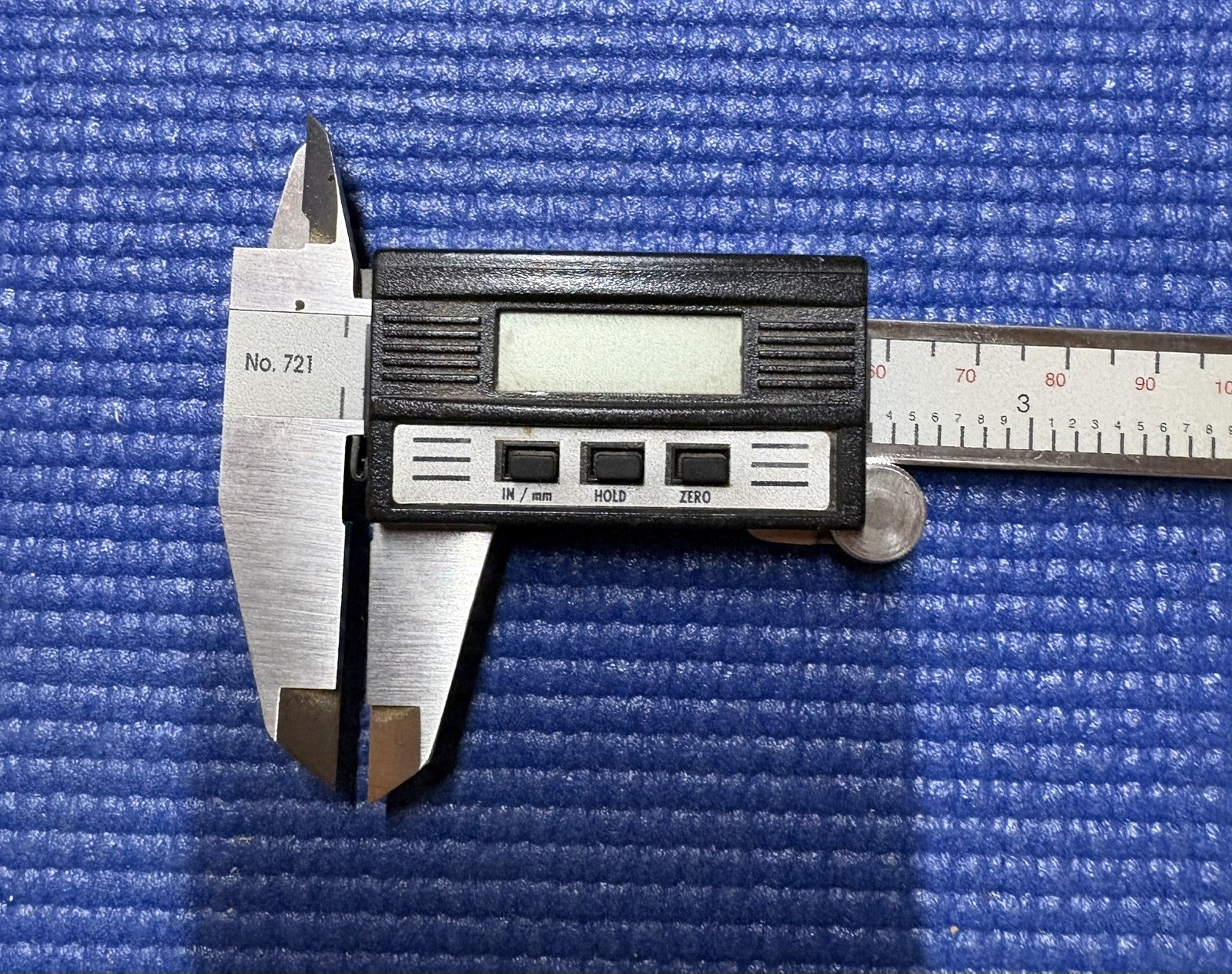 Starrett No. 721 Electronic Digital Caliper 0-6” / 150mm