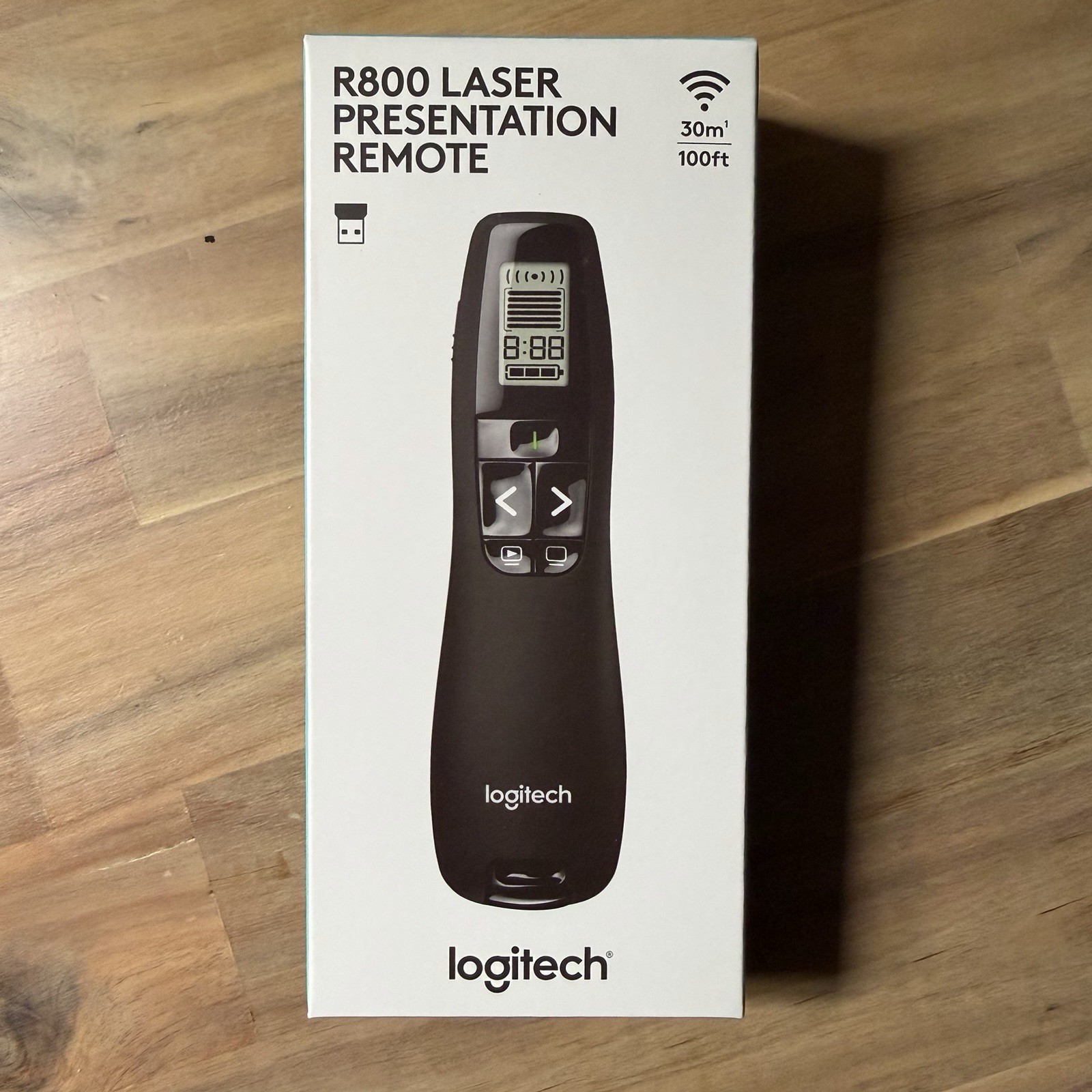 New Logitech R800 Laser Presentation Remote 910-001350
