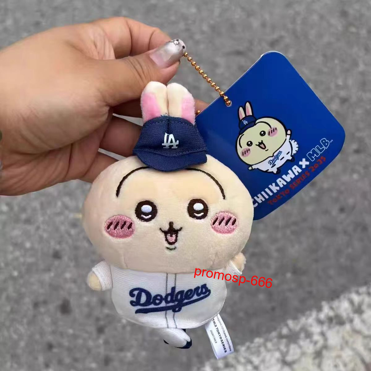 Chiikawa x MLB Tokyo Series Mascot Plush doll Dodgers Pendant keychain gift
