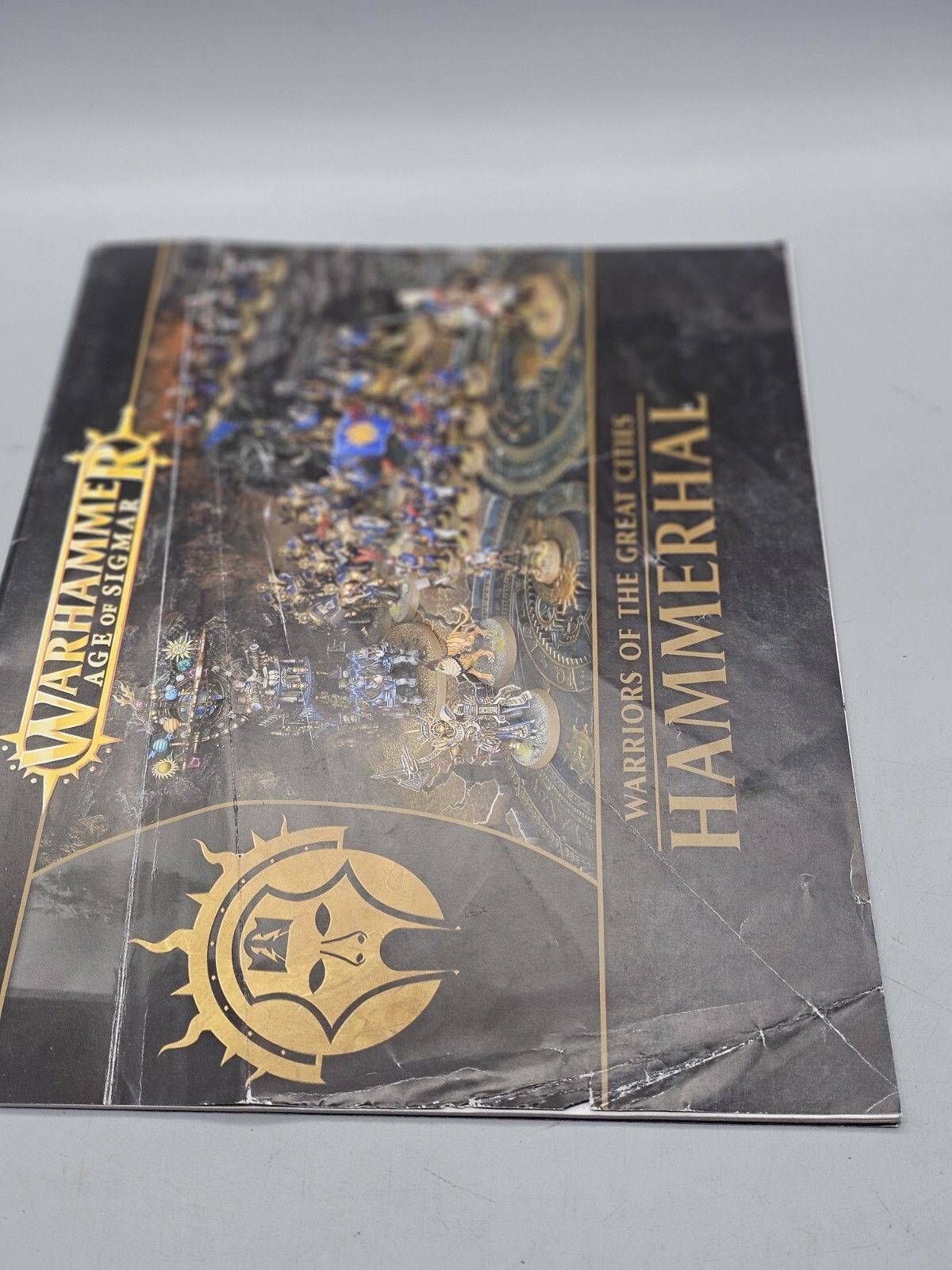 Warhammer  Age of Sigmar  - Warrior of the Great Cities Hammerhal