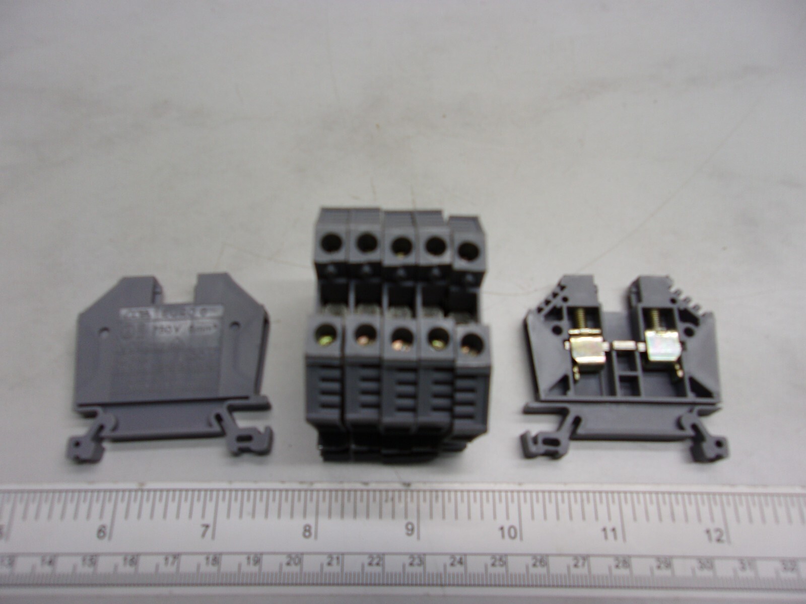 LOT OF 7 MI EURO 6, 750V 6mm TERMINAL BLOCKS, 0535A