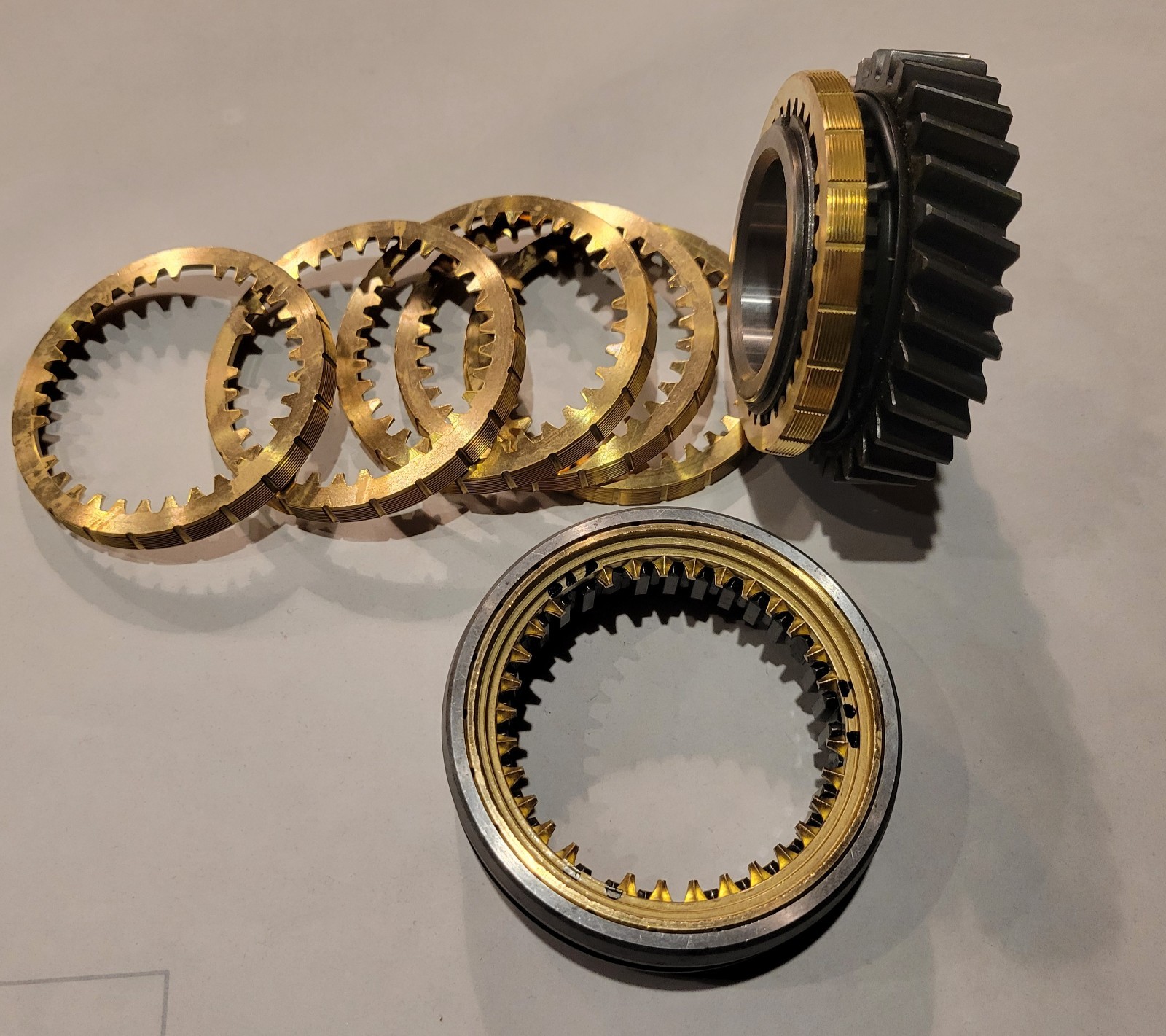 Saab synchronizer ring C900 5 Speed Manual 1984-1990 | 8719924