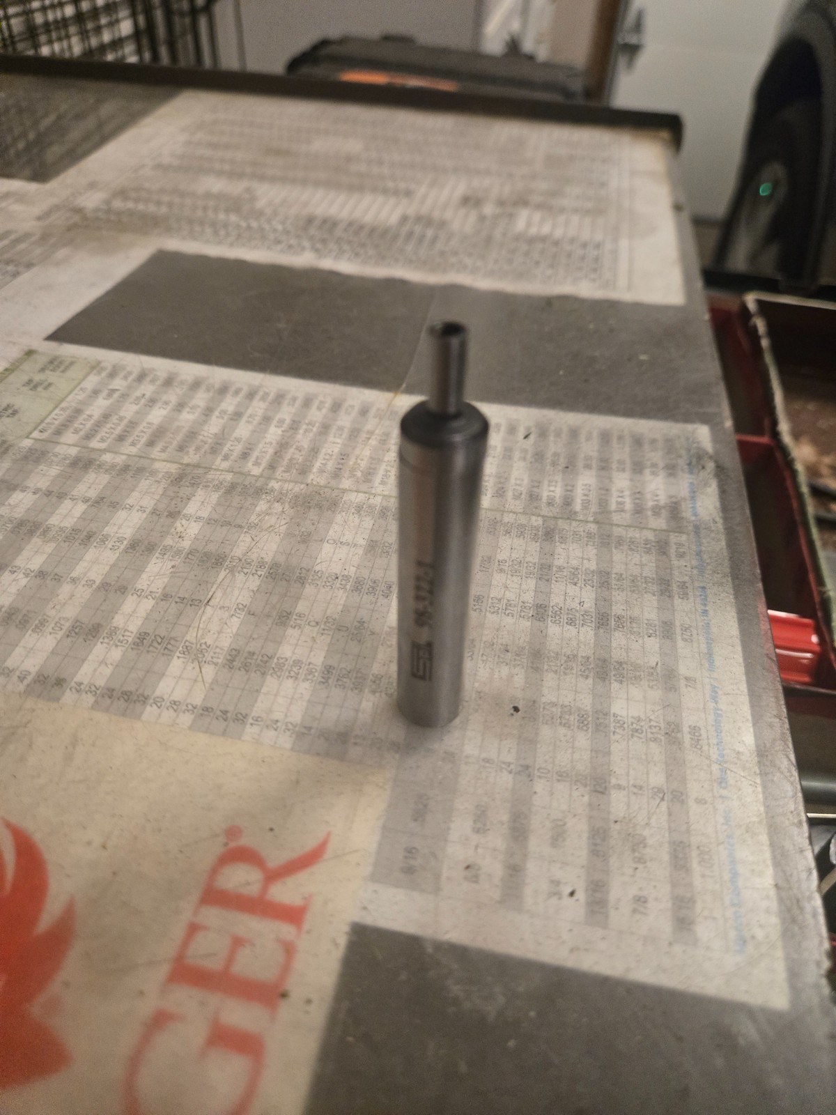 SPI Edge Finder: 0.2" Head Dia, 3/8" Shank Dia, Mechanical