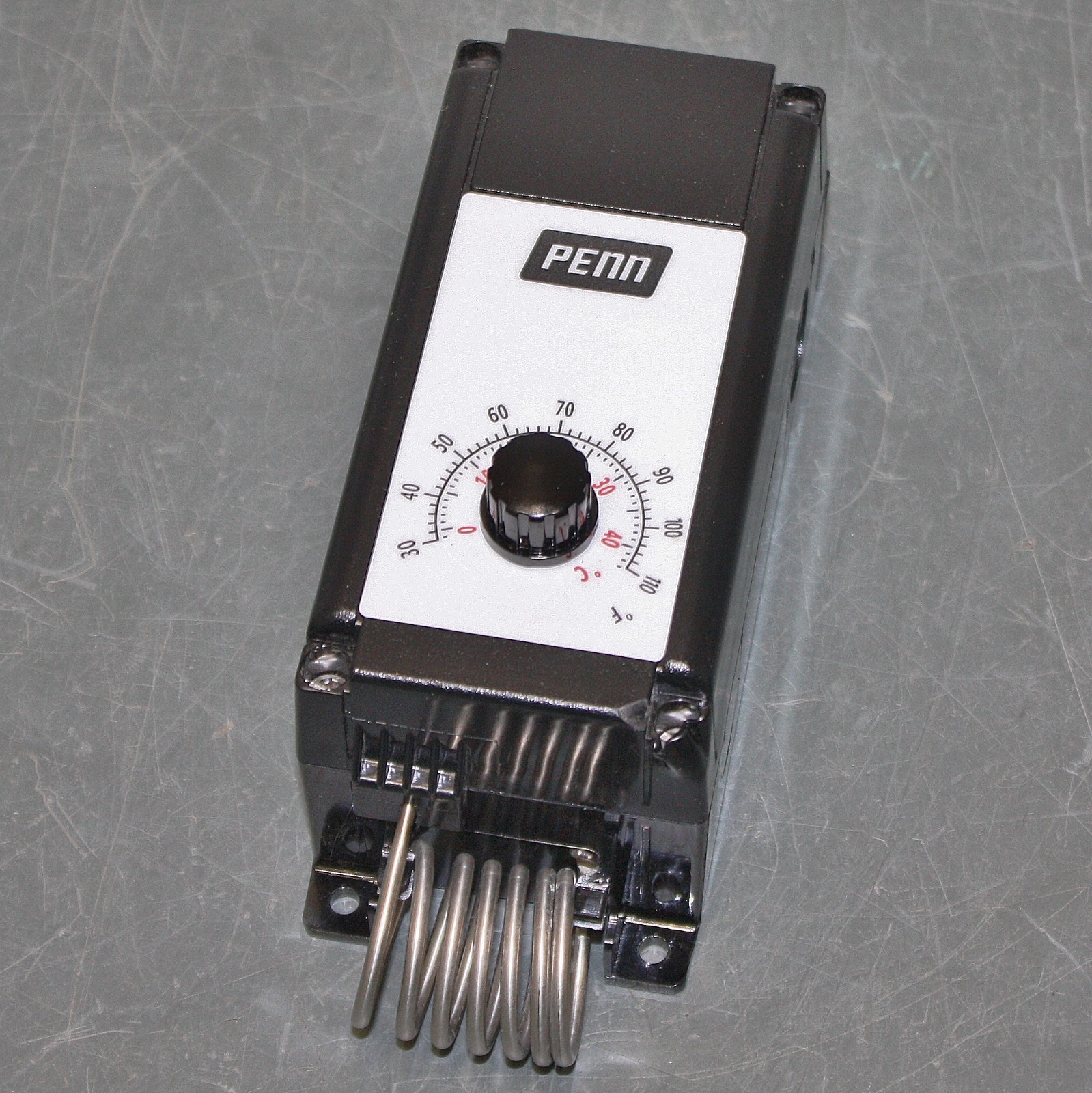 Penn Johnson Line Volt Mechanical Thermostat A19PRC-1C, 30 to 110° F, Heat/Cool