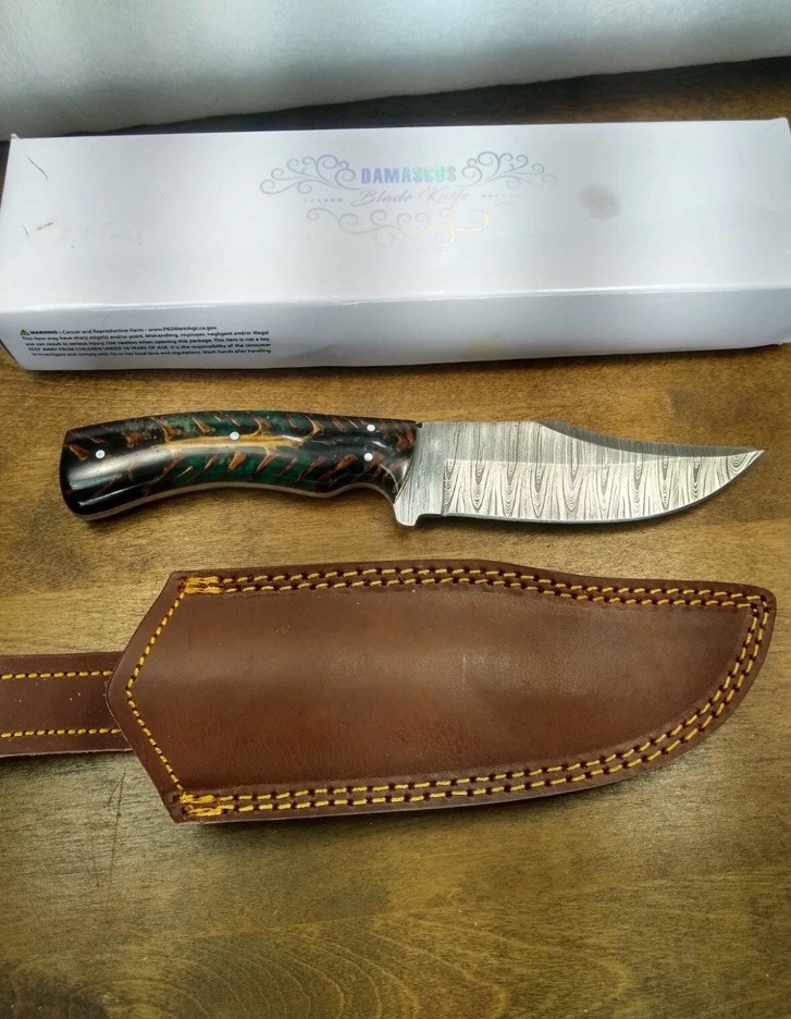 New Stauer Mighty Conifer Knife with Damascus Blade & Pinecone Handle w/ Sheath