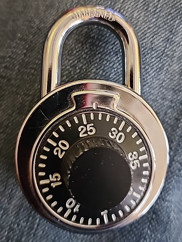 Master Lock Combination Padlock Anti-Shim 3/4 inch Black NEW