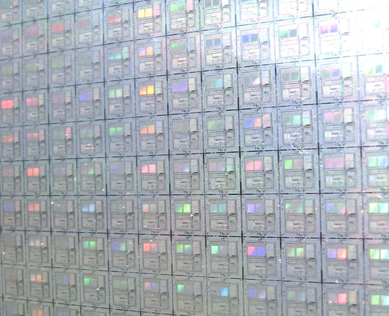 Dallas Semiconductor Microprocessor CPU Intel 8051 MCS-51 6”/150mm Wafer 87C520