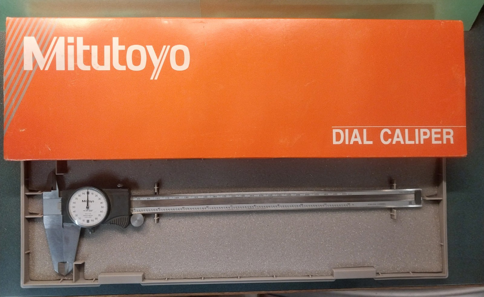 12in Mitutoyo Dial Calipers .001 Great Shape!