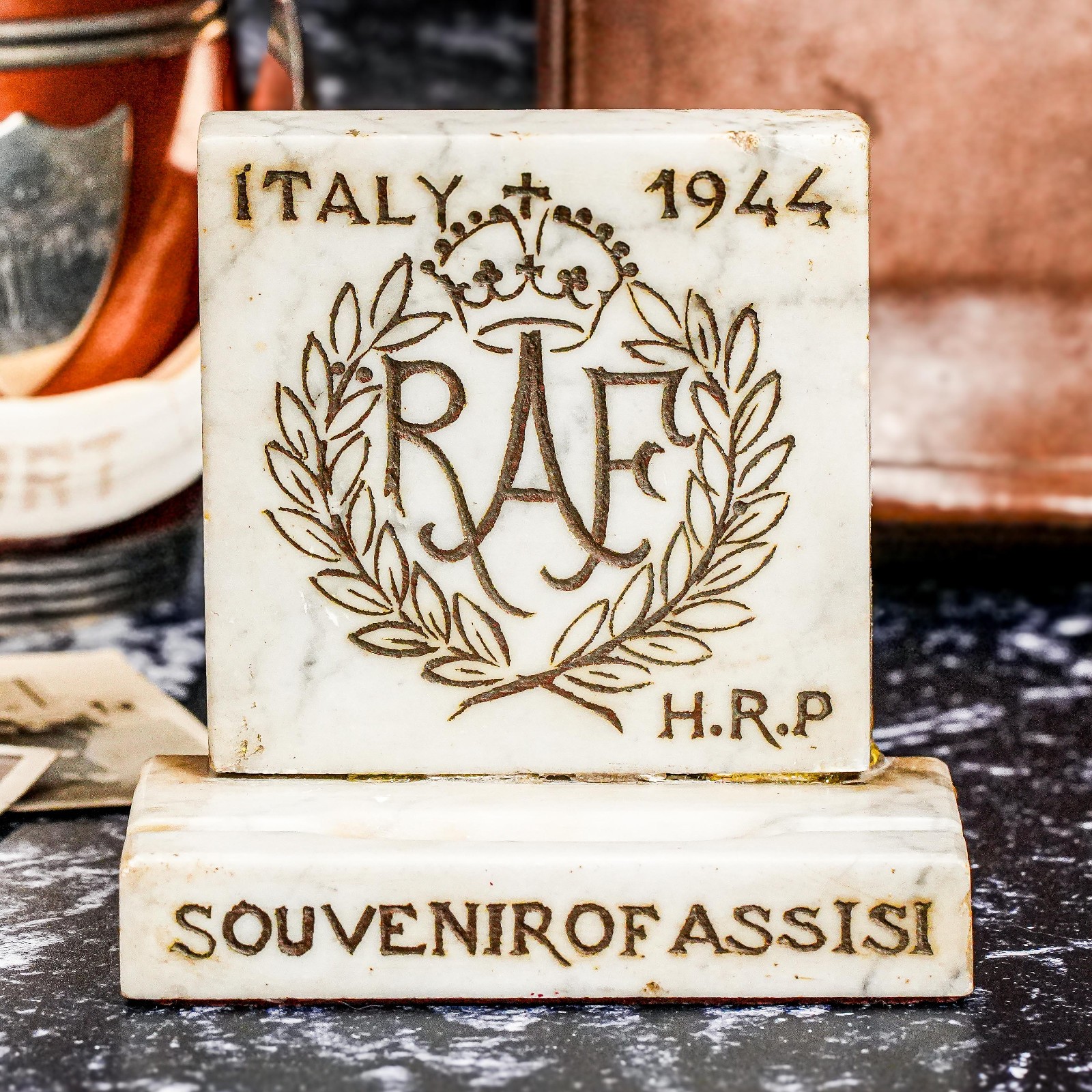 Nice Royal Air Force RAF World War II Antique Marble Desk Pen Stand Art Souvenir