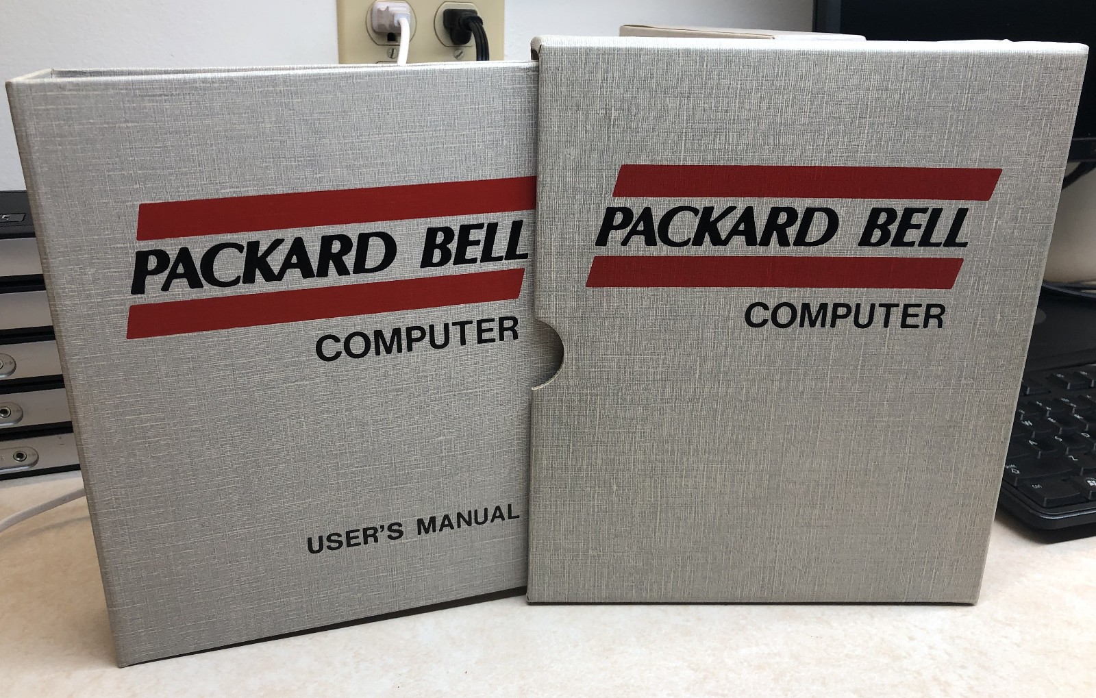 Packard - User's Manual - PB286 Computer