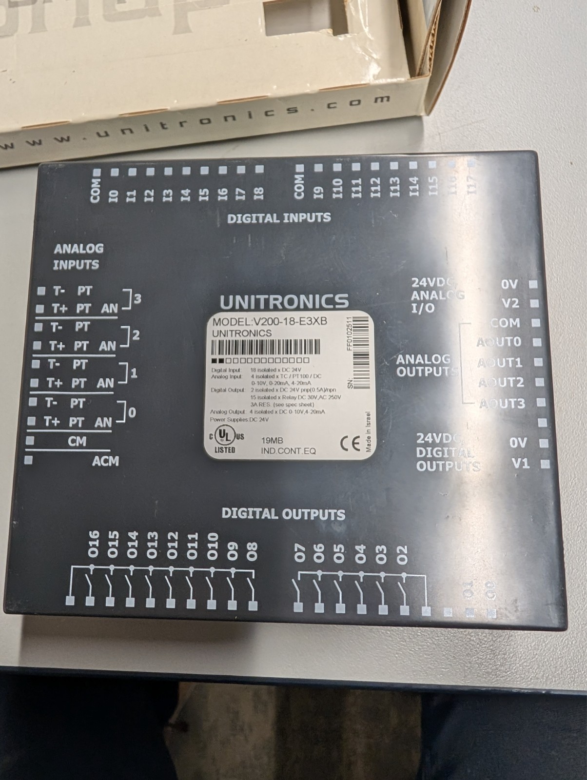 UNITRONICS V200-18-E3XB / V20018E3XB (BRAND NEW)