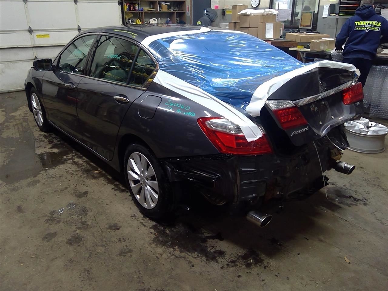 Smart Power Control Unit Module Left Hand Kick Panel Fits 13-14 ACCORD 1820156