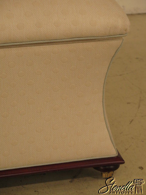 38684E: Large White Upholstered Flip Top Ottoman Or Chest Coffee Table