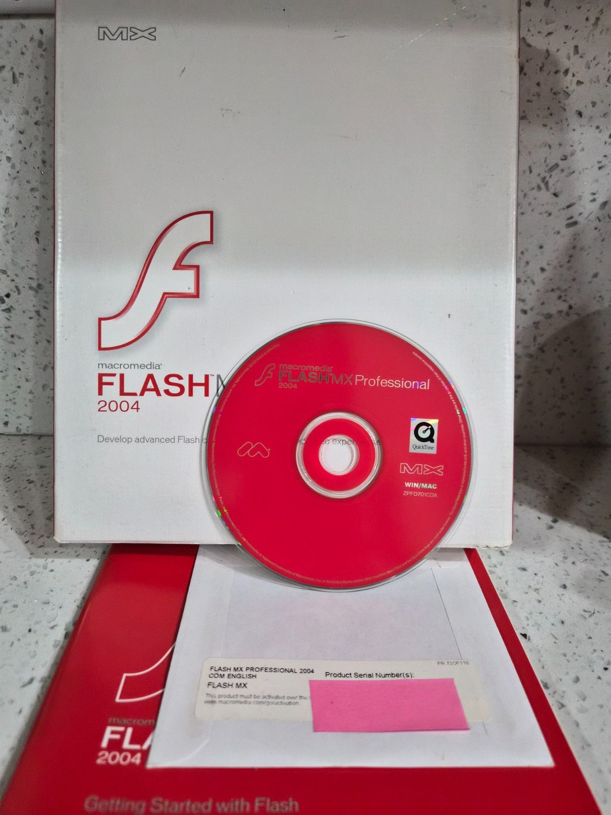 macromedia FLASH MX Professional 2004