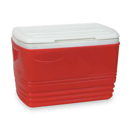 Zoro Select 4Aap6 Full Size Chest Cooler, 32 Qt., Red,  4Aap6