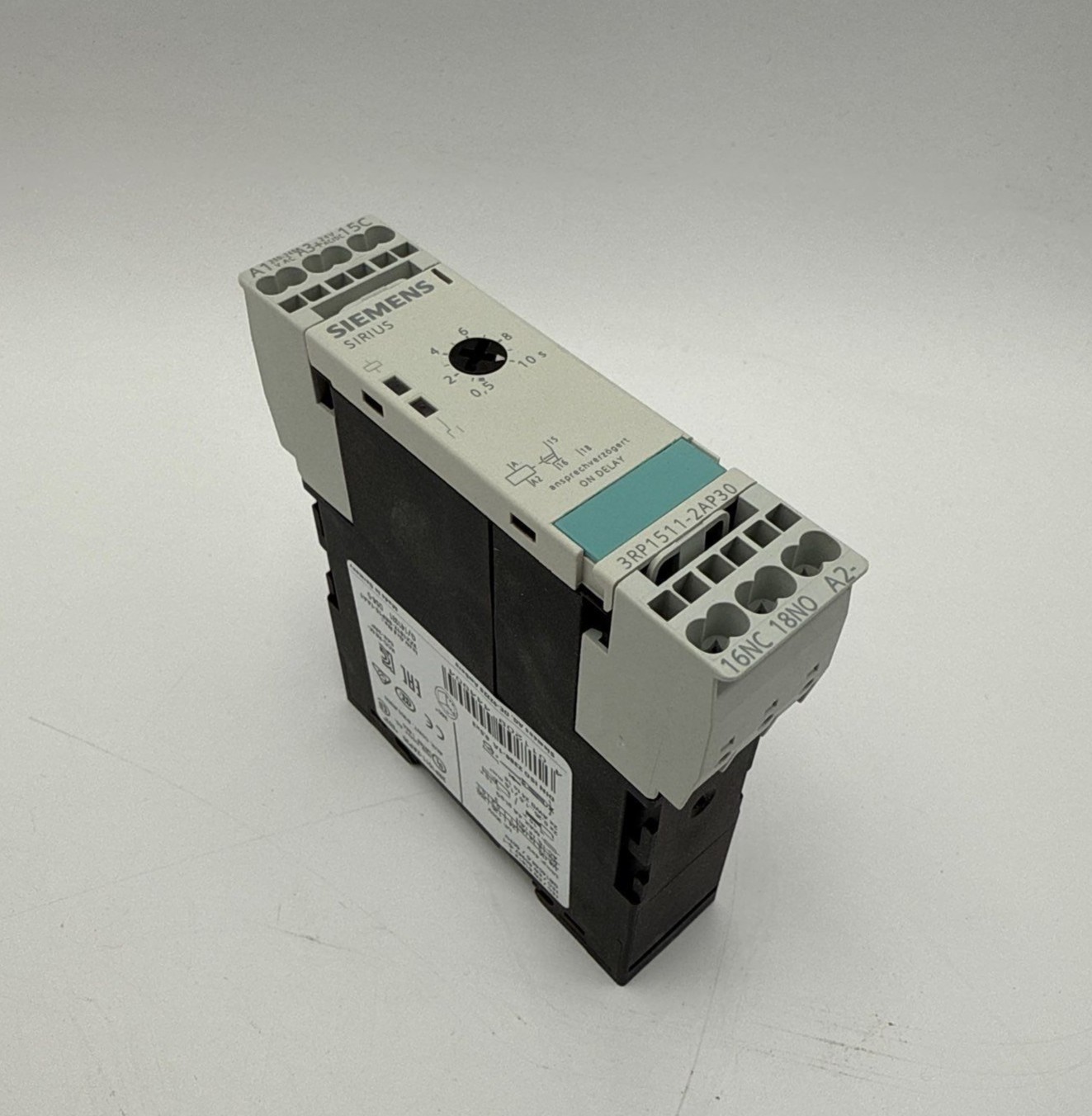Siemens 3RP1511-2AP30 Timing Relay 0.5-10 SEC 200-240VAC 24VDC