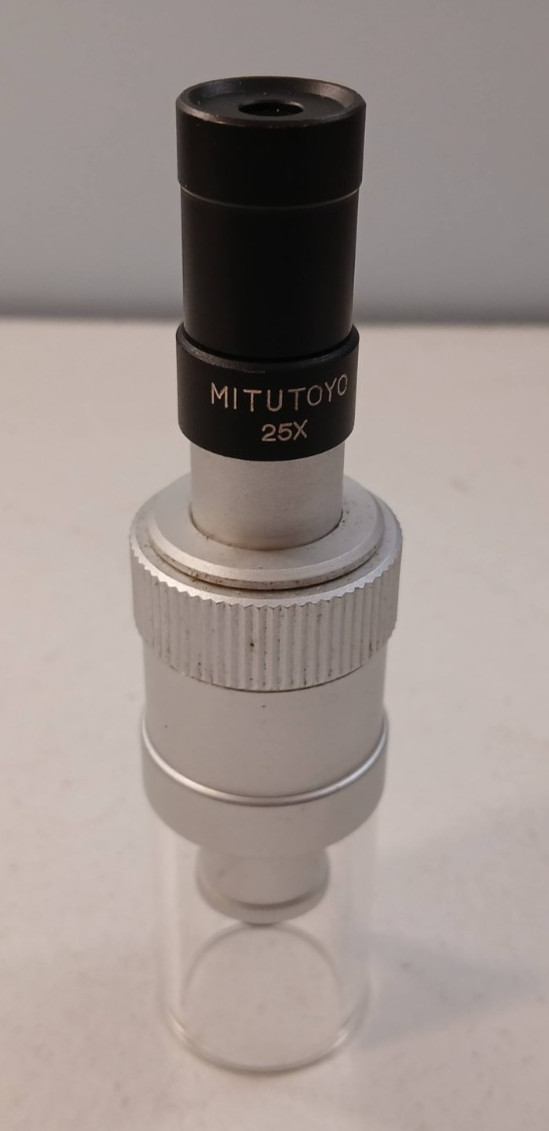 Mitutoyo 25X Pocket Magnifier with stand made in Japan Mitutoyo 25X magnifier