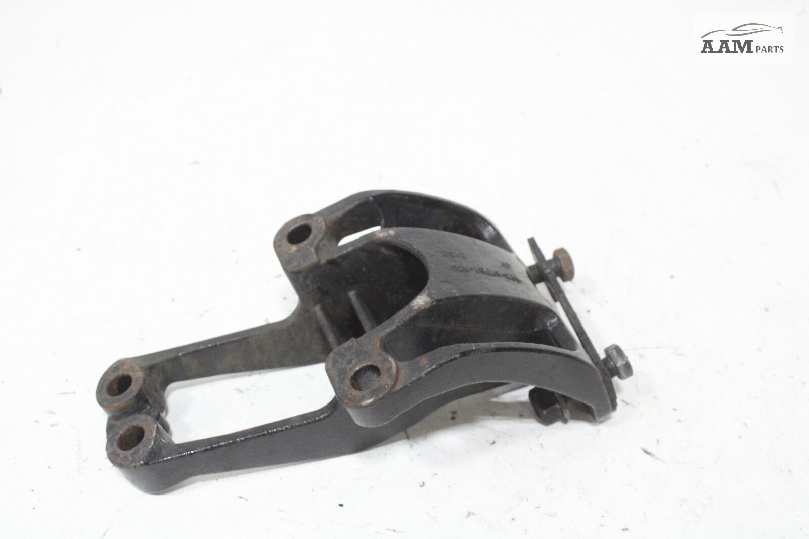 2018-2024 FREIGHTLINER CASCADIA FRONT RIGHT CAB MOUNT BRACKET R18-67961-000 OEM
