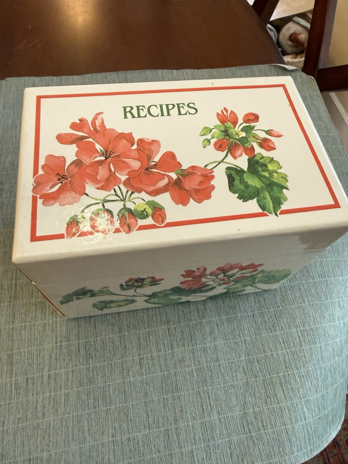 Vintage Barbara Wilson Gibson Hinged Recipe Box GERANIUMS 5" X 8" VGUC!
