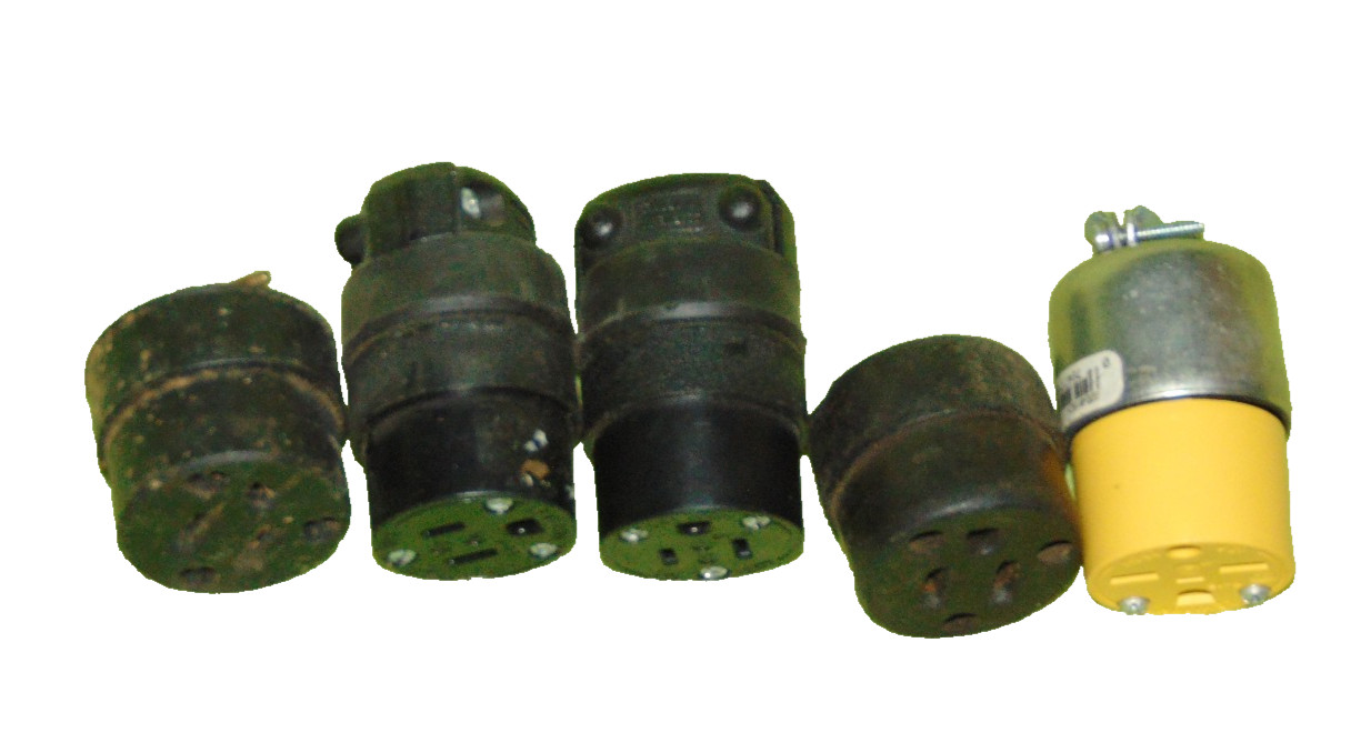 Mixed Lot of 5 Female Power Sockets (3-Hole/3-Wire)