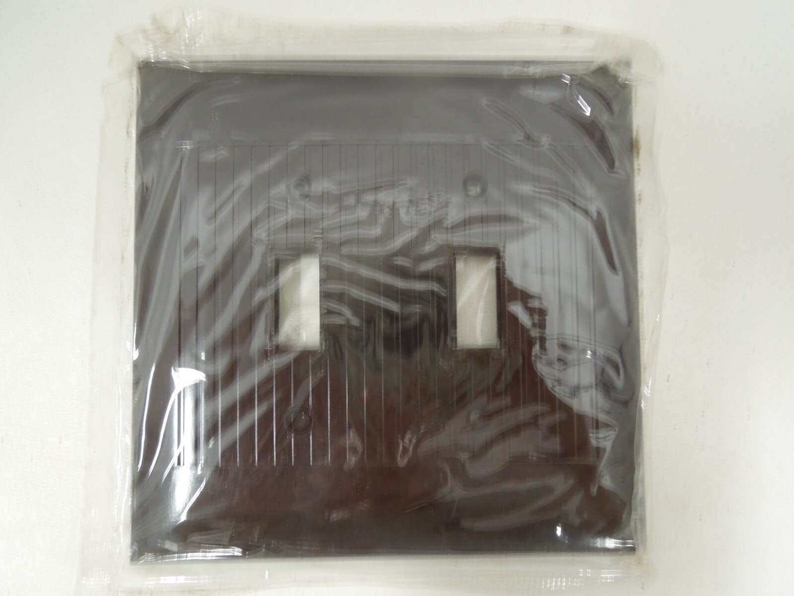 Sierra Electric D0-2 2-gang plastic brown switch plate over-sized - NEW