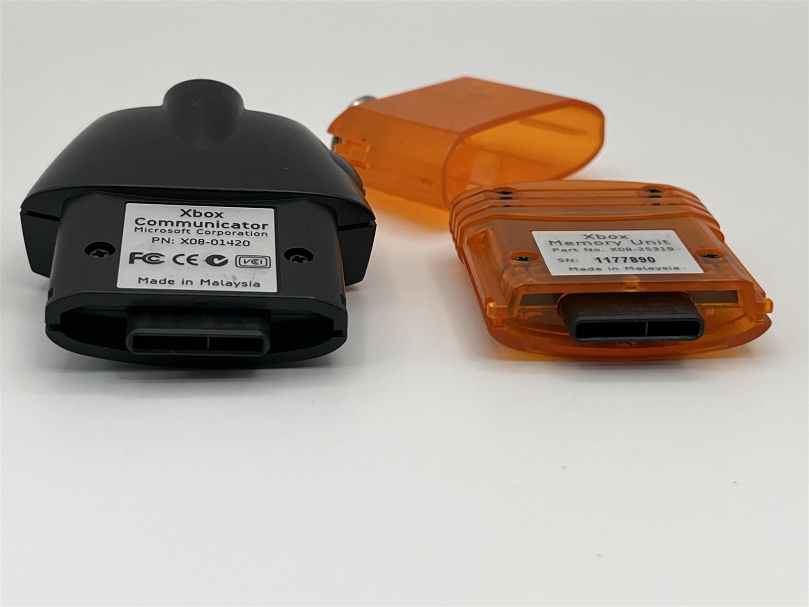 Original Microsoft XBOX Beta Tester Orange Memory Card Unit Communicator & Case