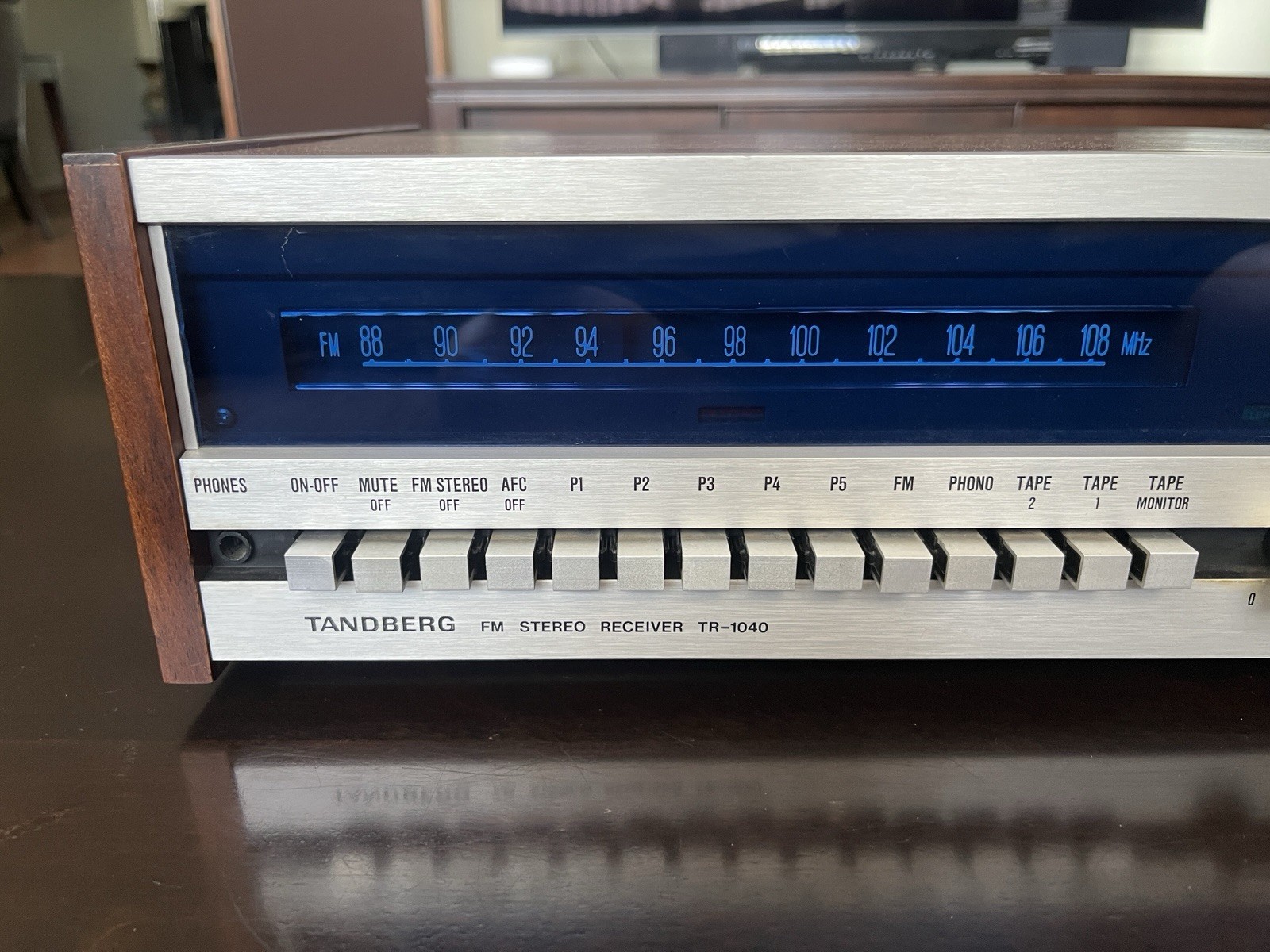 TANDBERG TR-1040 RECEIVER Vintage Stereo for Parts Or Restore