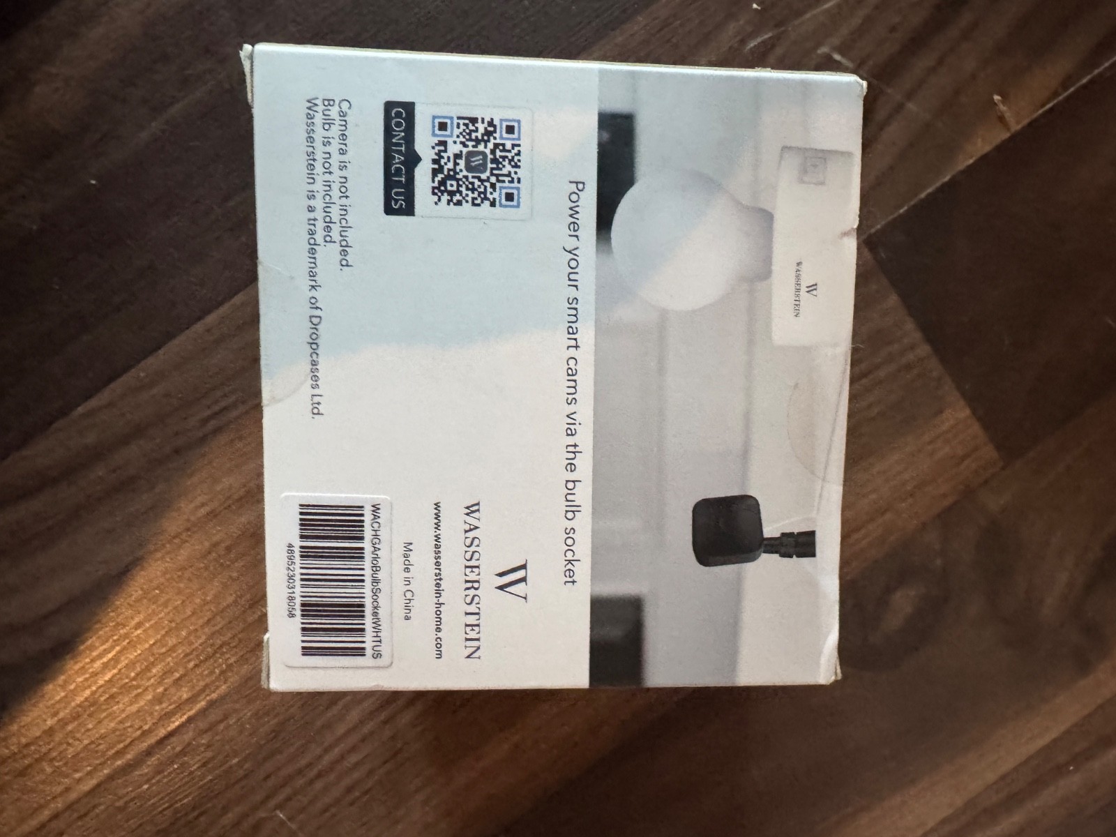 Wasserstein Bulb Socket with USB Port for Smart Cameras 30W E26 New Open Box
