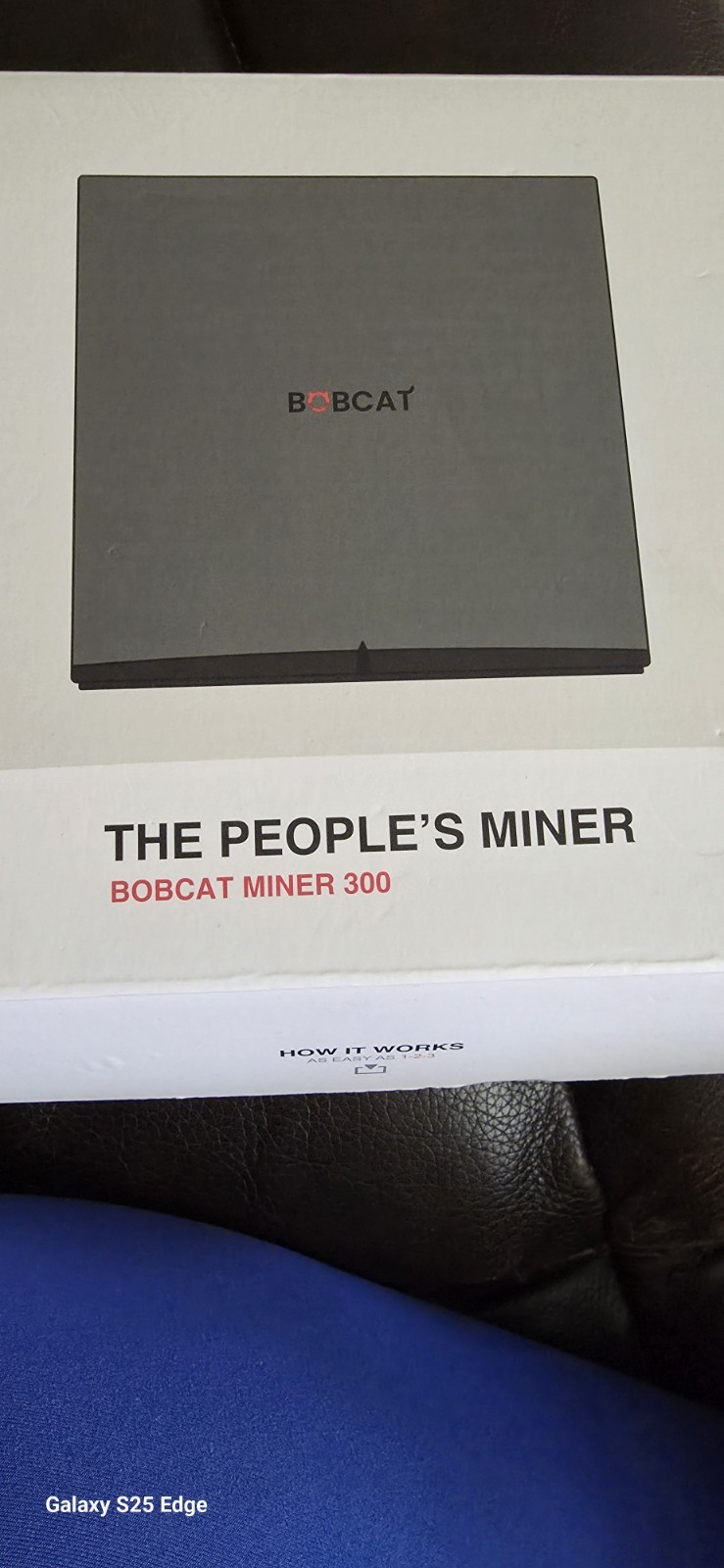 Bobcat Miner 300 Helium Hotspot Dark Gray, 300W, US915
