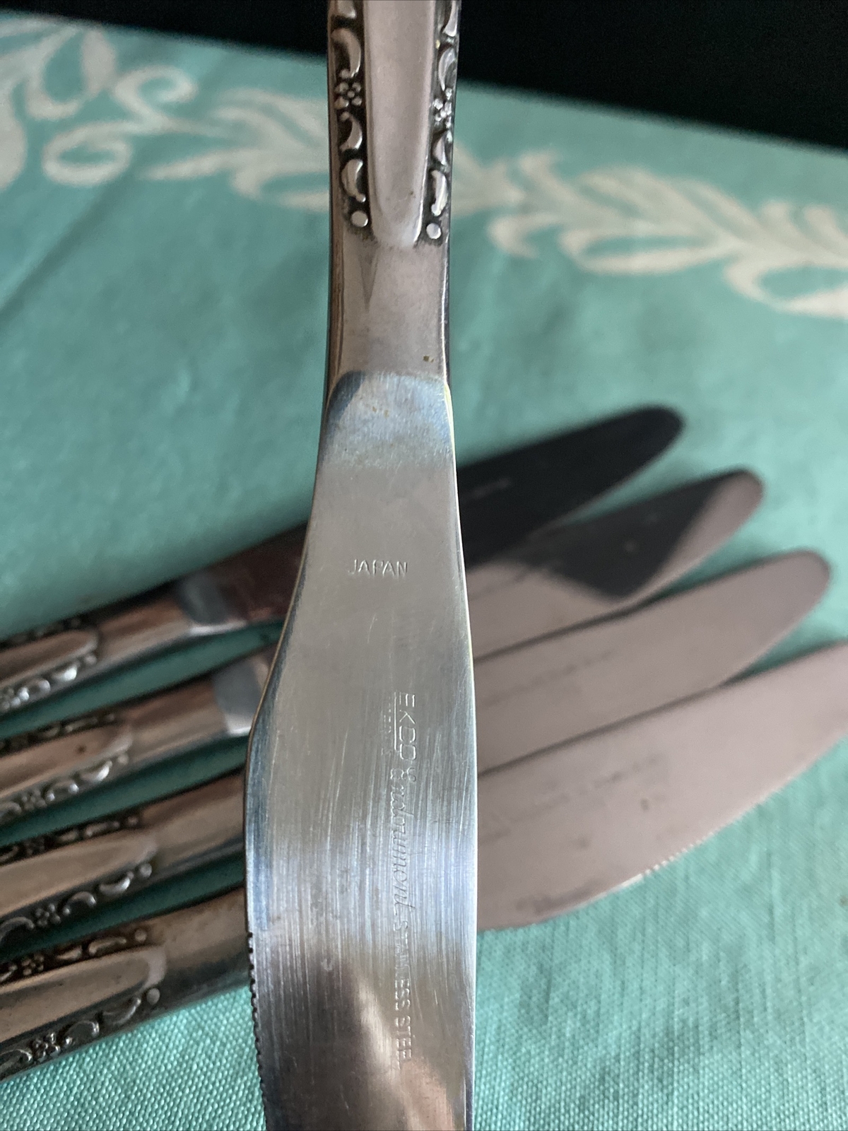 5 Vintage Ekco Eterna ENDOWMENT Stainless Flatware Dinner Knives