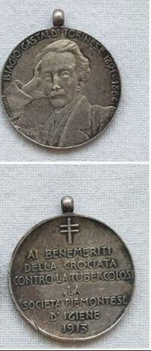 MEDAL TO THE DESERVING CRUSADE AGAINST TUBERCULOSIS RED CROSS MEDAL BADGE ww1