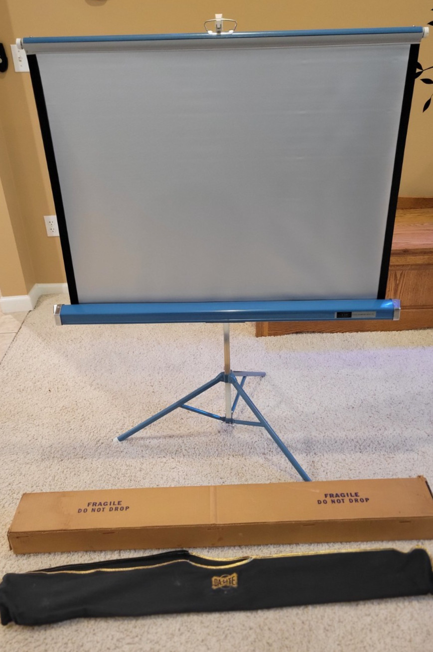 Vintage AMC Da-Lite 40"x40" Projection  Silver Flyer Screen w/ Original Box