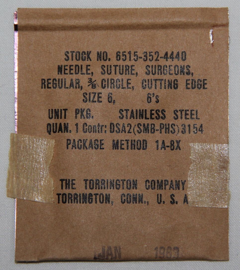 ORIGINAL UNISSUED VIETNAM MILITARY MEDICAL 3/8 CIRCLE SZE6 SURGEON SUTURE NEEDLE