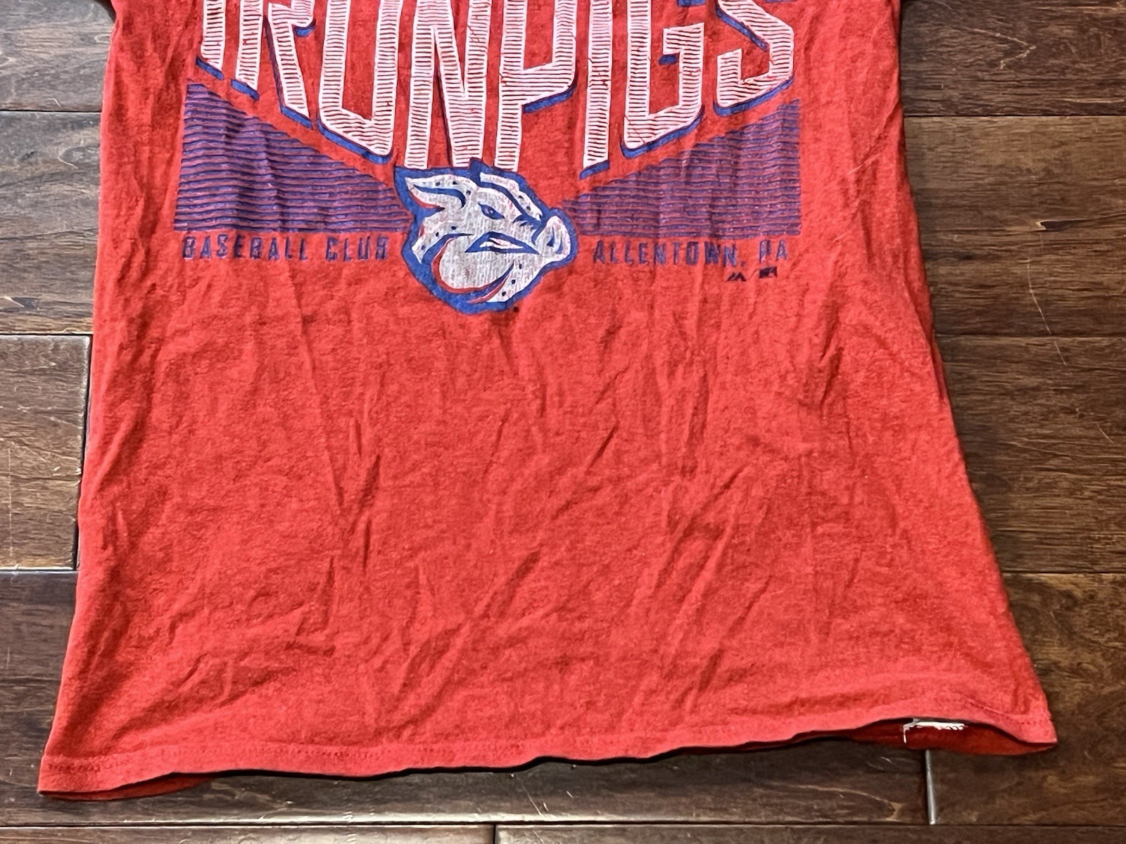 Majestic Lehigh Valley IronPigs Red Blue White Mens Small Graphic Logo T Shirt