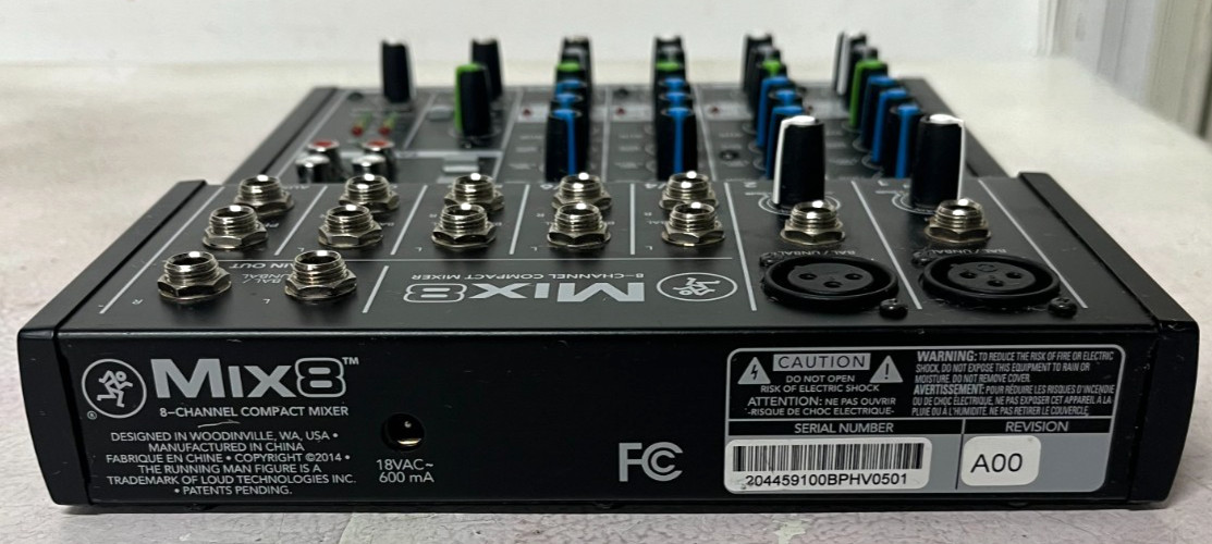 Mackie MIX8 8-Channel Mixer Used - Compact, Versatile, Great Condition