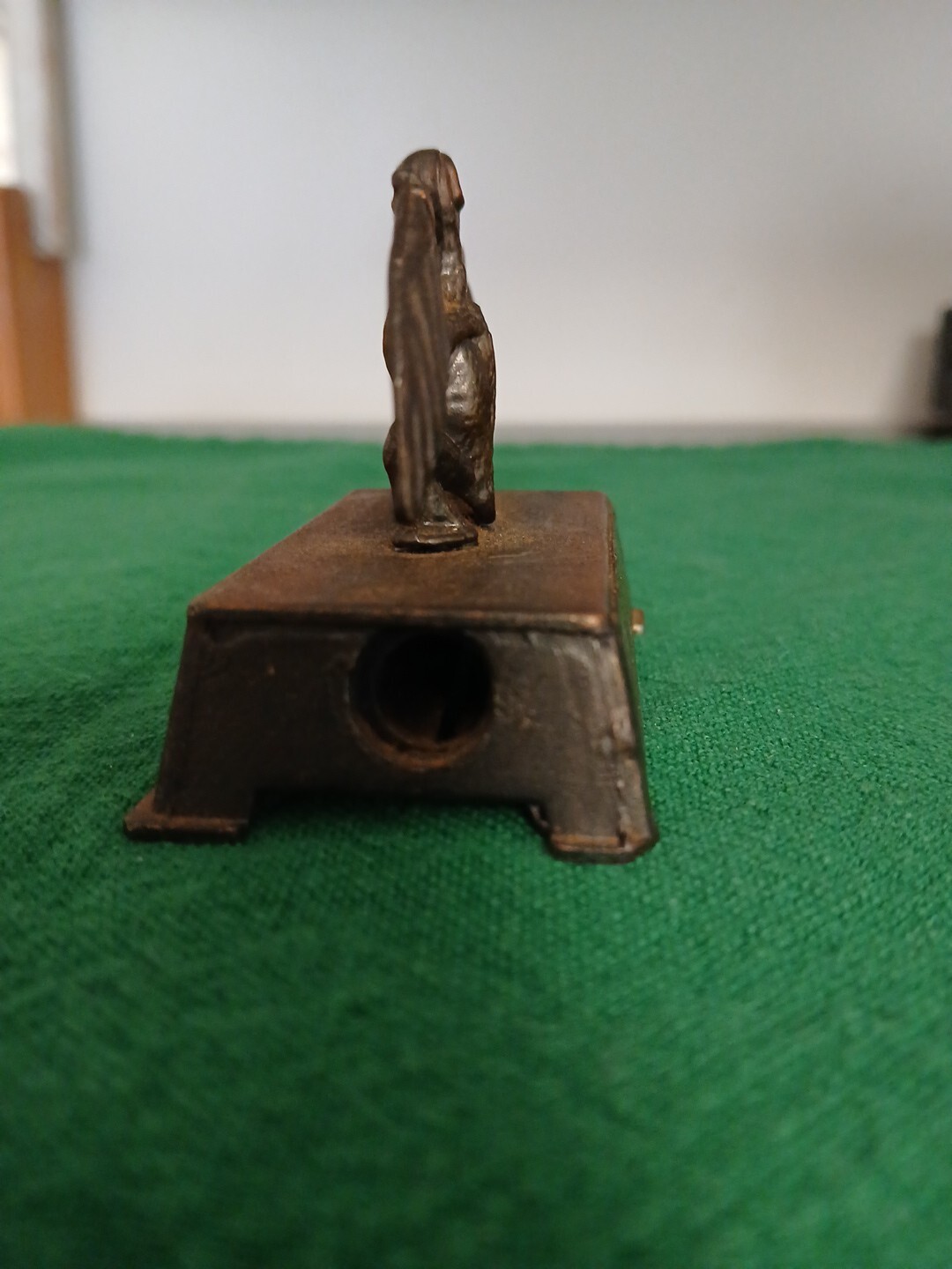 1984 PTEROSAURS Cast-Iron/Bronze Pencil Sharpener Pre-Historic Charm!