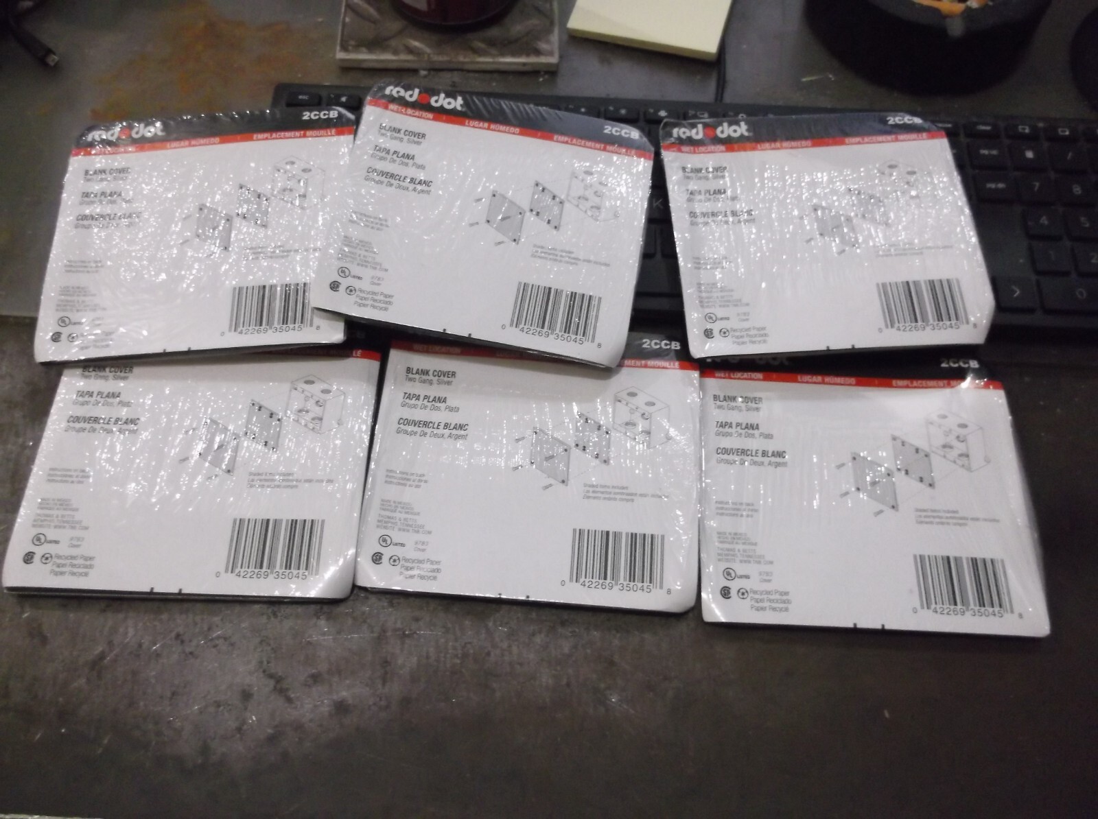 LOT OF 6 THOMAS & BETTS RED DOT 2CCB TWO GANG BLANK COVER (RR3)