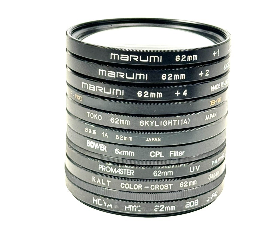 Lot of Ten 10 62mm Screw-In Lens Filters Skylight Polarizer CPL 80B  Close Up