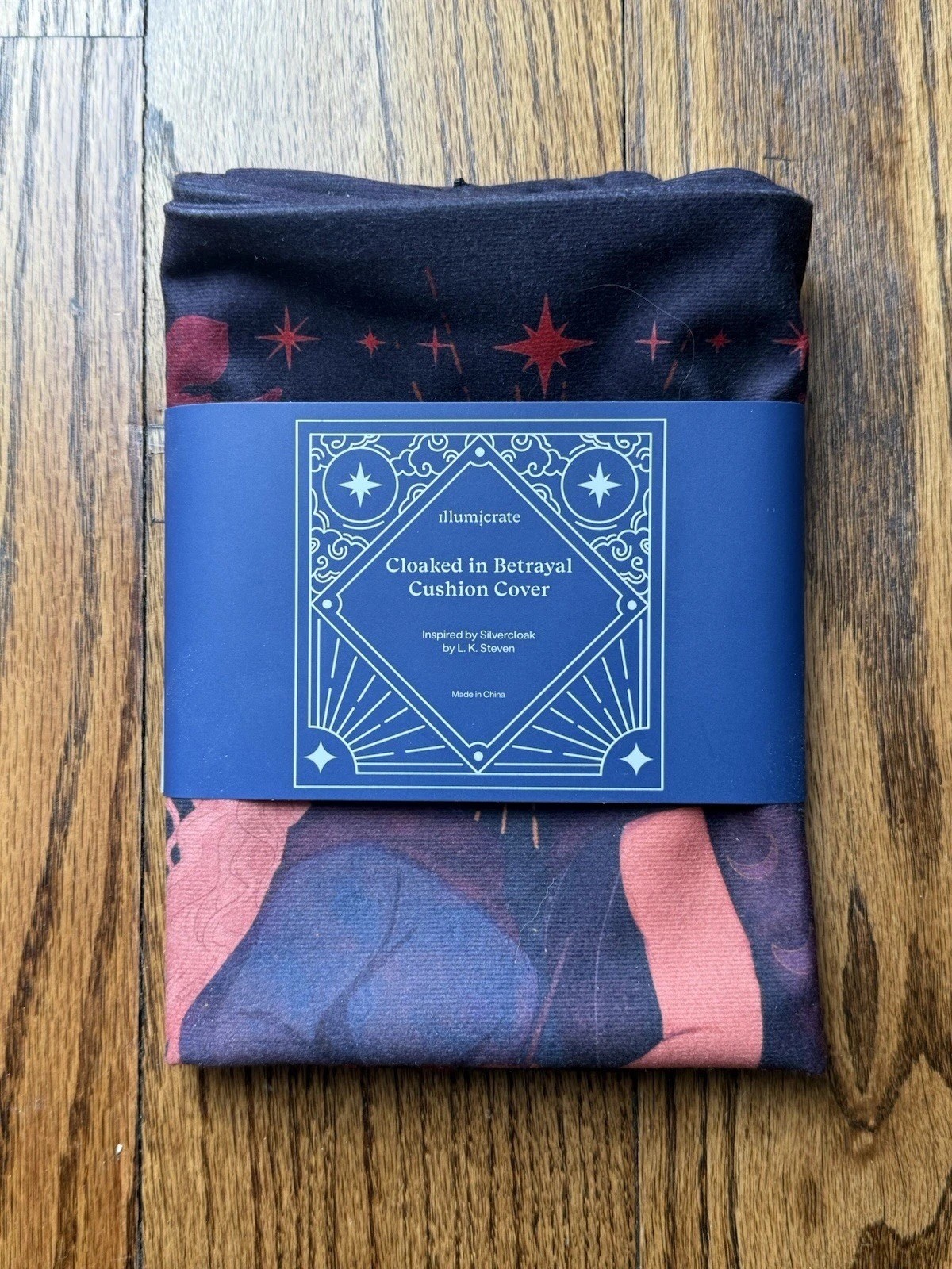 Bookish Library Bundle; Illumicrate and FairyLoot Items